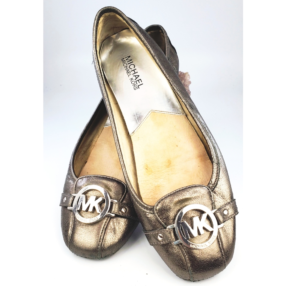 Michel Kors Fulton Flats Moccasins. Size 10